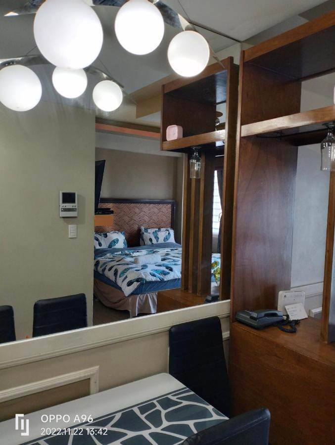 Pasay Condotel Near Resorts World & Airport Exterior foto