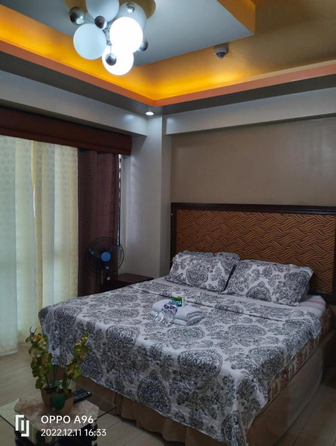 Pasay Condotel Near Resorts World & Airport Exterior foto